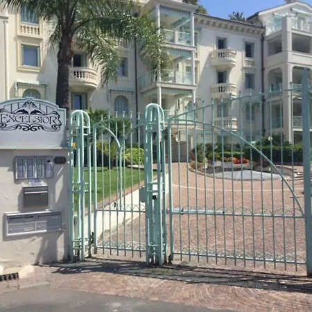 Enrico's アパート *